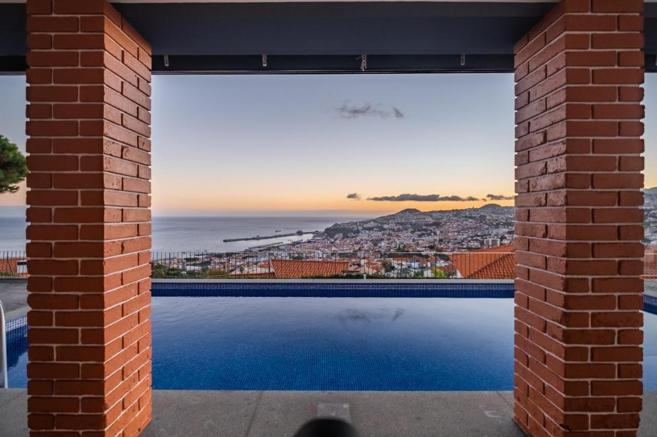 Вилла Casa Da Pinheira II - By Wehost Фуншал Экстерьер фото
